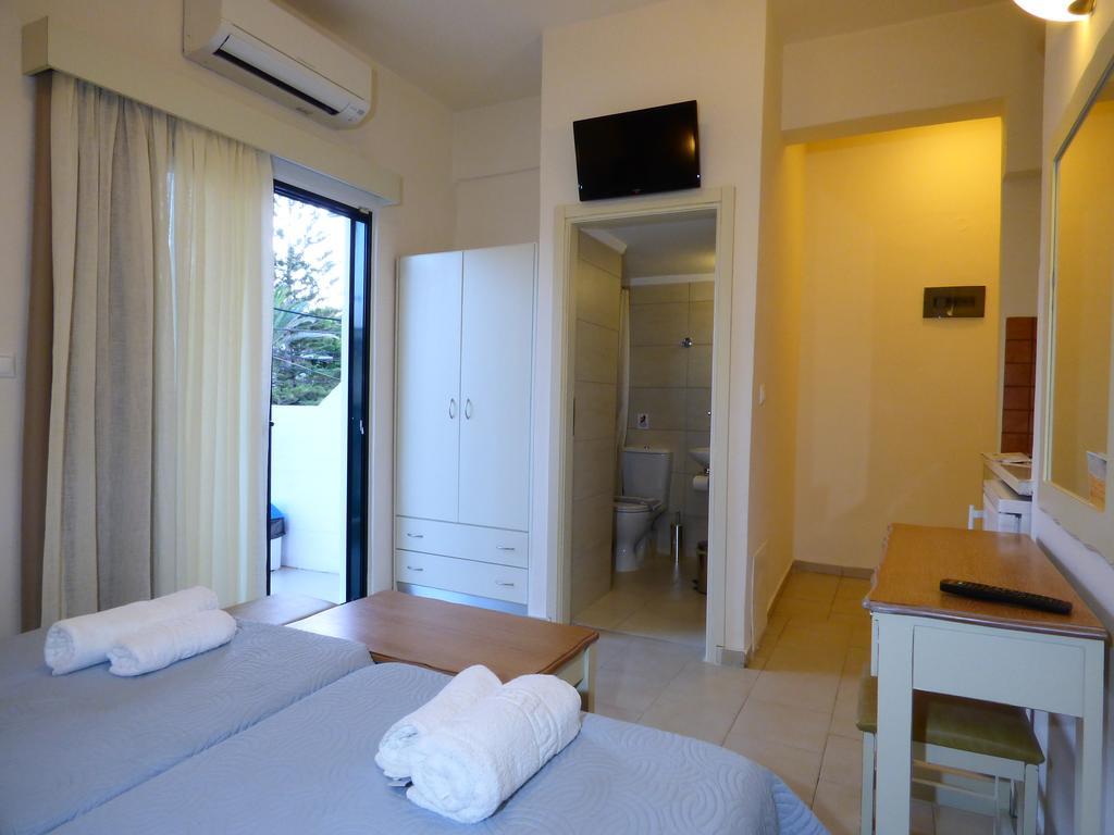 Camelia Studios & Apartments Stalos Ngoại thất bức ảnh